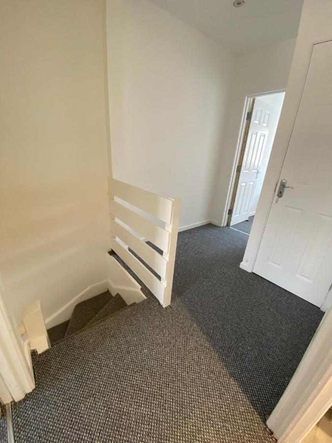 Modern Two Bedroom House Close To City Centre Belfast Extérieur photo